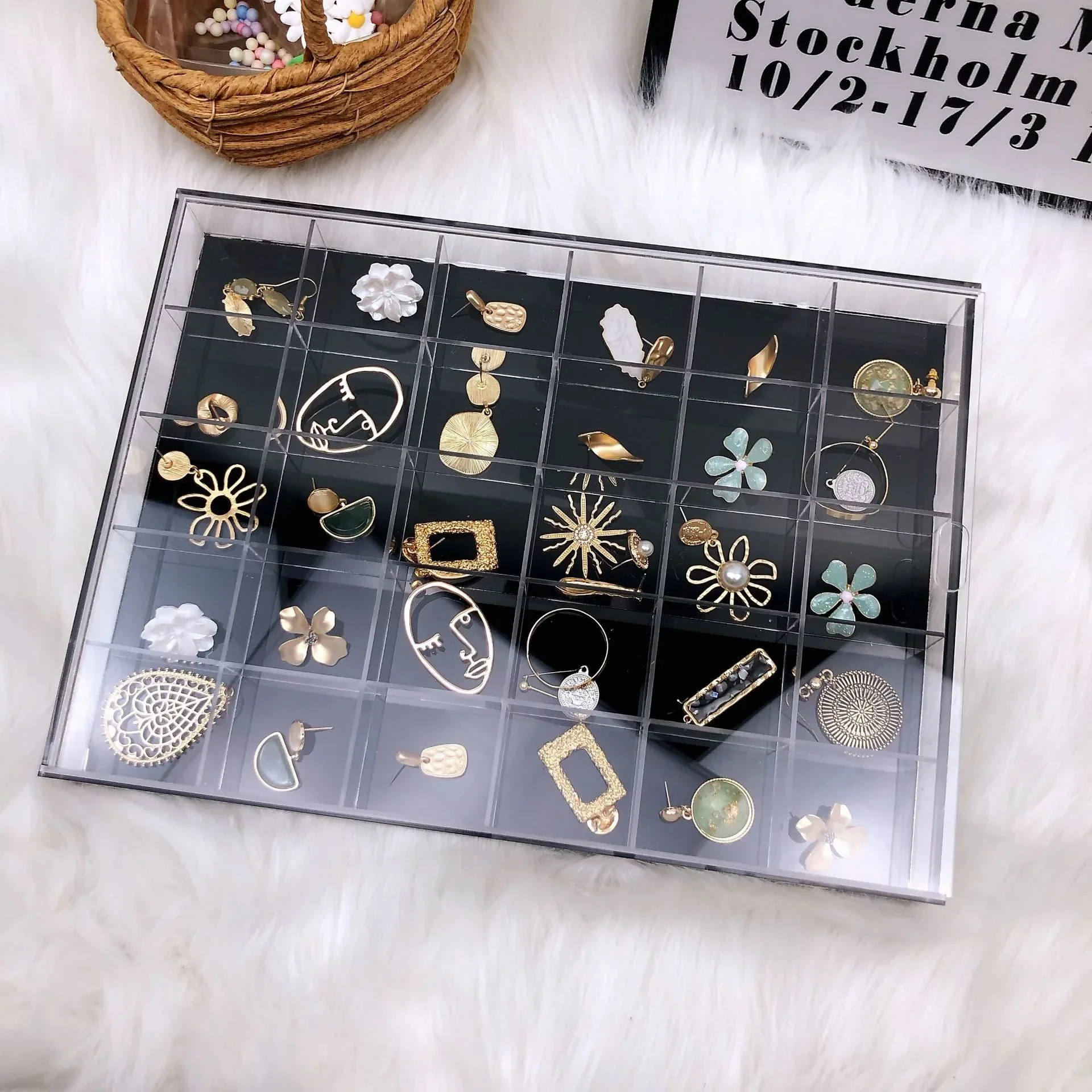Clear Ring Dustproof Earrings Hair Display Accessories Organizer 6/12/24/30 Grid Display Acrylic Box for Jewelry Storage,