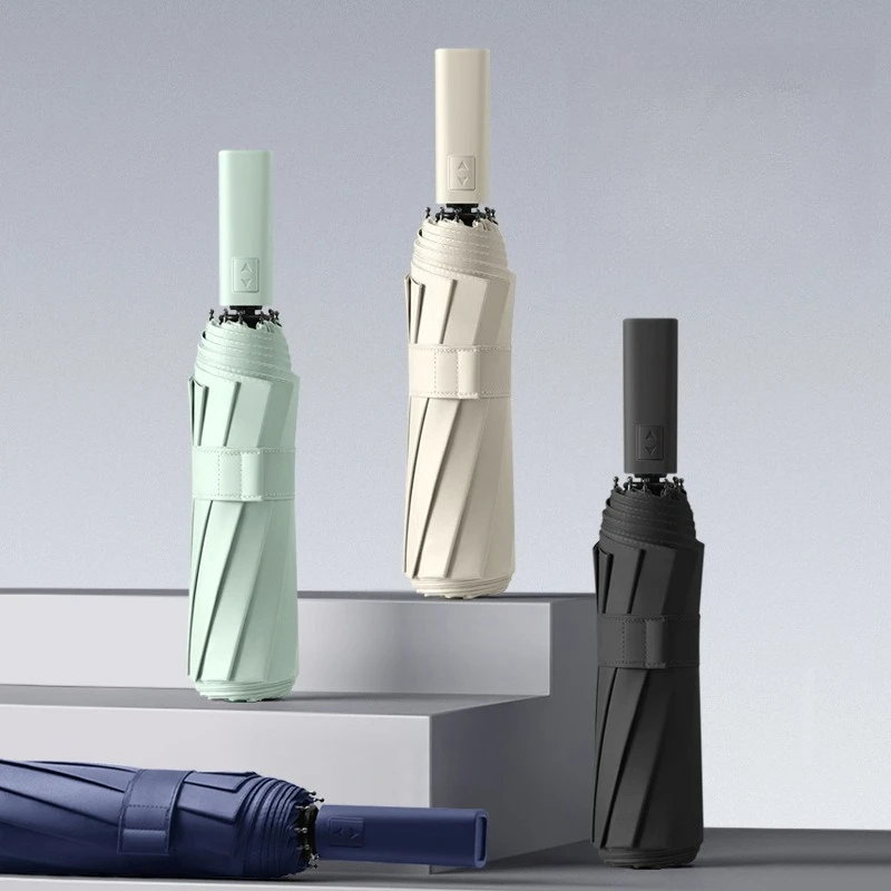 

Инновационный полностью автоматический трехкратный зонт с 10-костным солнцезащитным черным резиновым покрытием