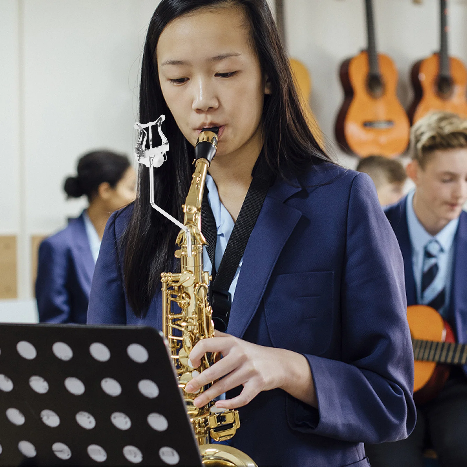 

Saxophone Lyre Metal Sheet Music Clip For Saxophone Score Holder Sturdy Lightweight Easy Install Instrument Accessories