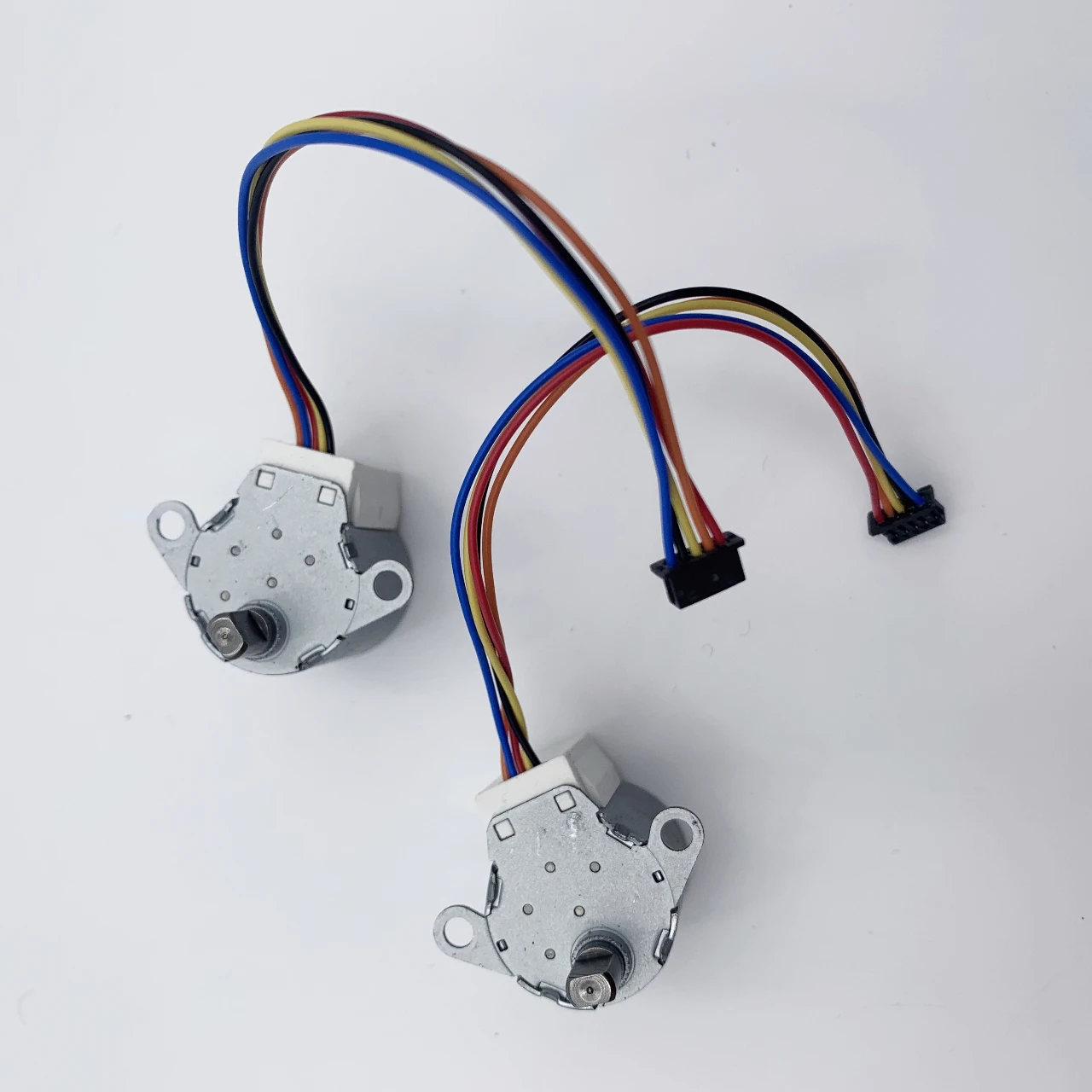 VGSM2031 5V 5-Wire Geared Stepper Motor