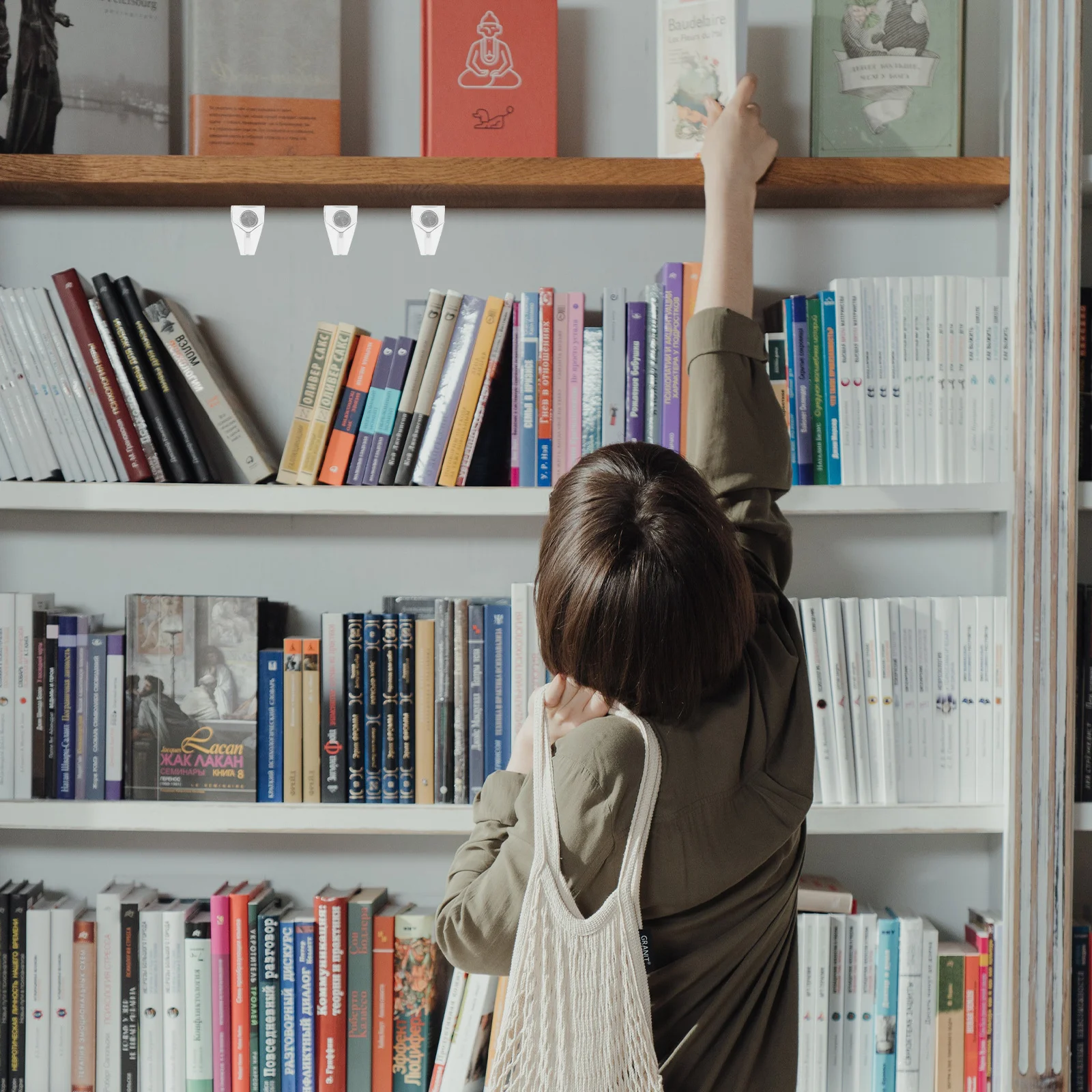 

100pcs Shelf Support Pegs Rust-Resistant Sturdy Leveling Brackets For Bookcases Cabinets Pantry Shelves Plastic Iron Layer Board