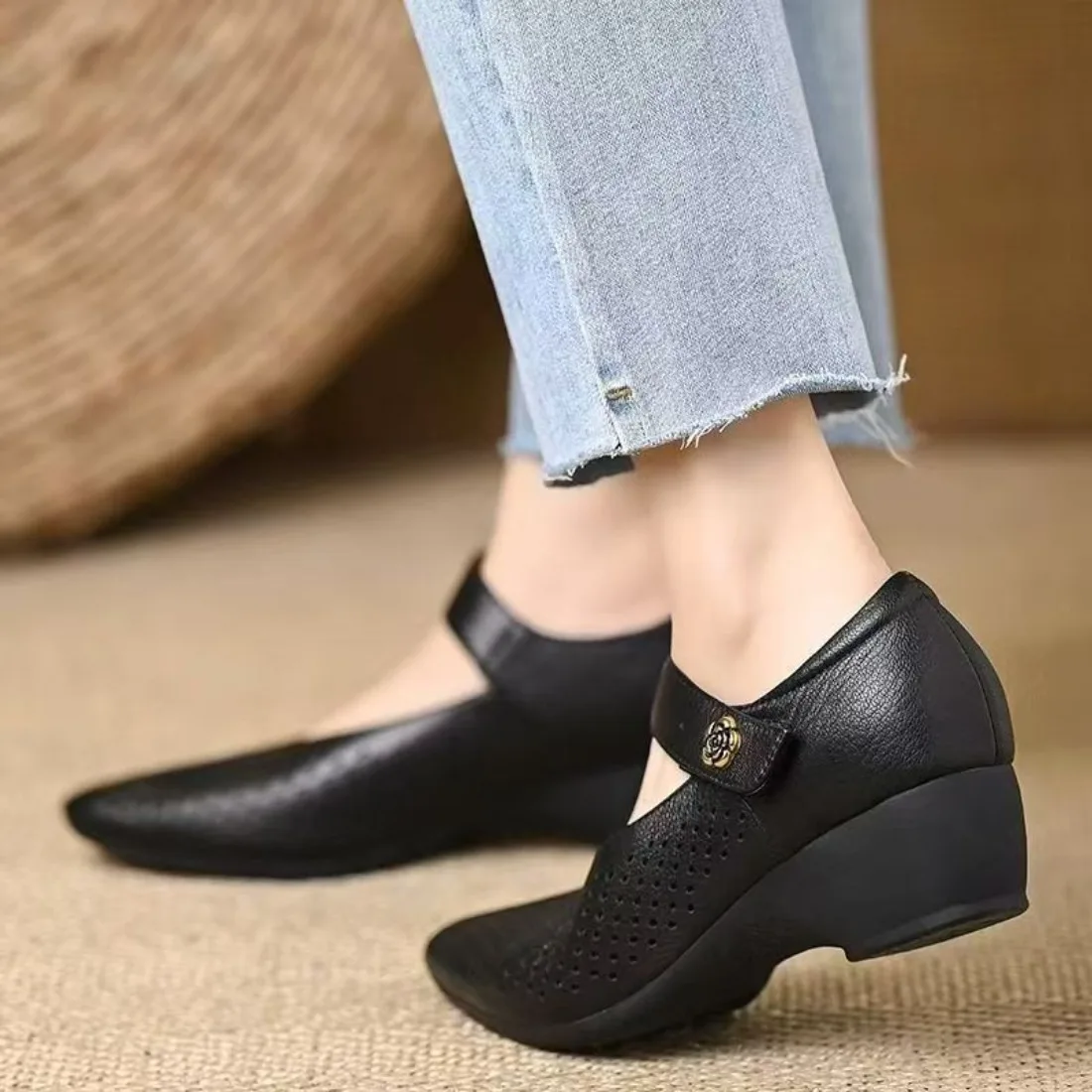 Zapatos de Plataforma Mary Jane de Cuero Suave, Transpirables y Cómodos, con Boca Poco Profunda, Tacones Medios, para Primavera 2025, Zapatos de Baile y Trabajo para Mamá