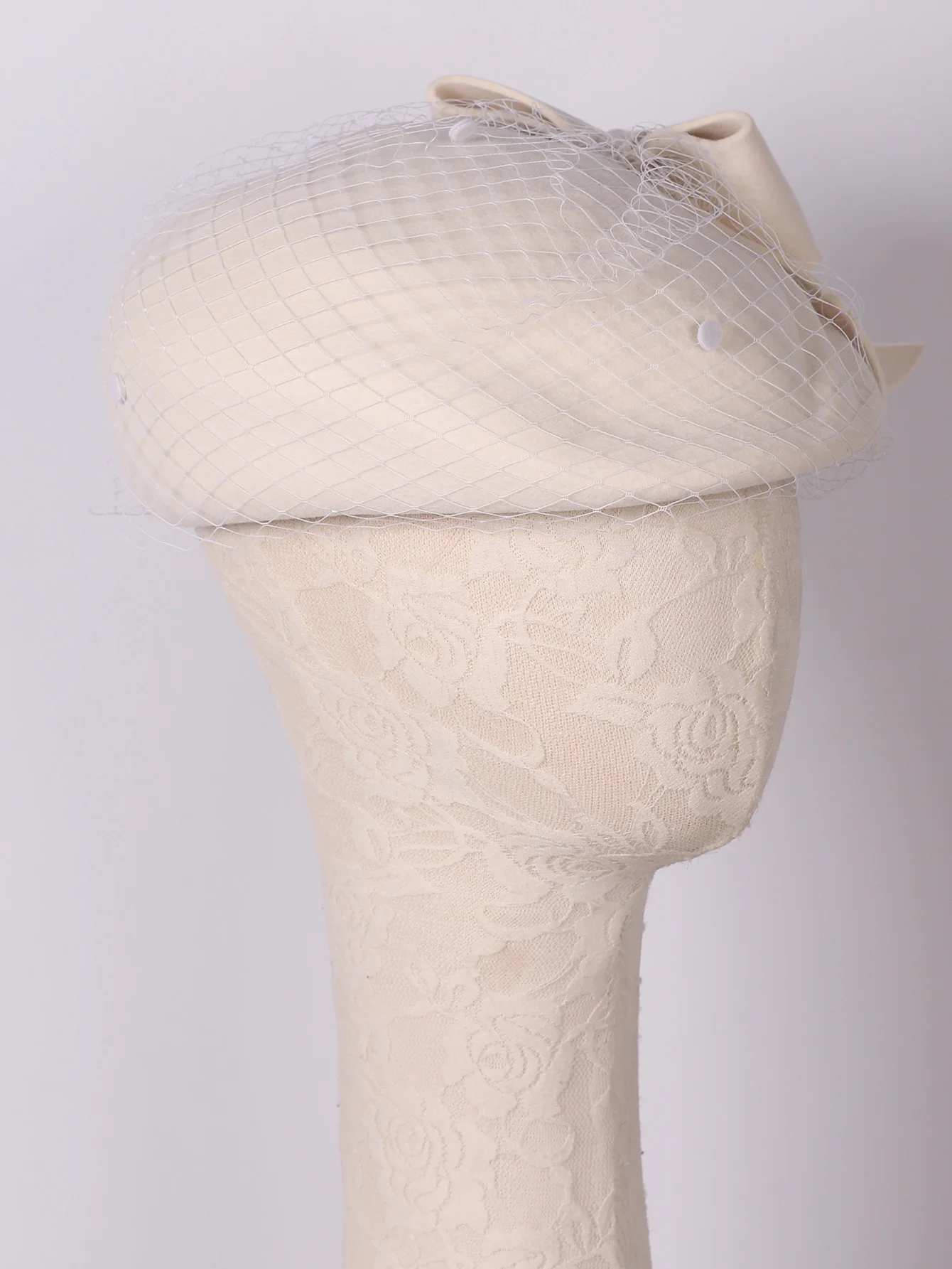 FS 100% Wool Felt Beret Wedding Bride Fascinators Hat With Veil Bowknot Cocktail Tea Party Dress Church MillineryCap Female Hat