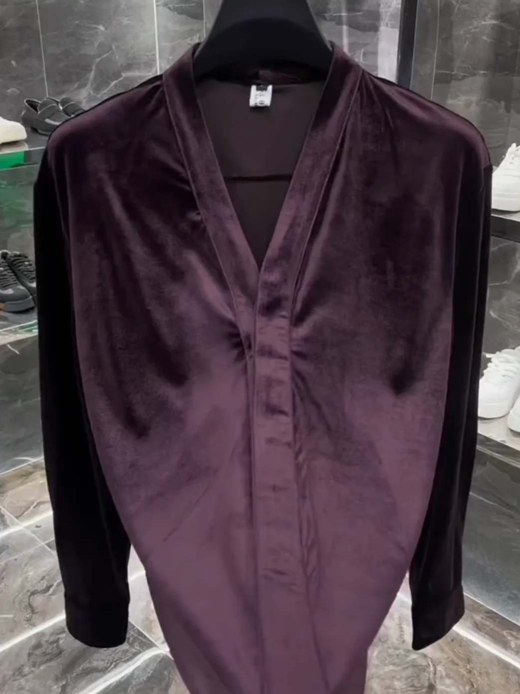 

Velvet irt Spring Autumn New Sle een Fruit V-ne Haome European Faion Personali High Quali Youth Long Sve