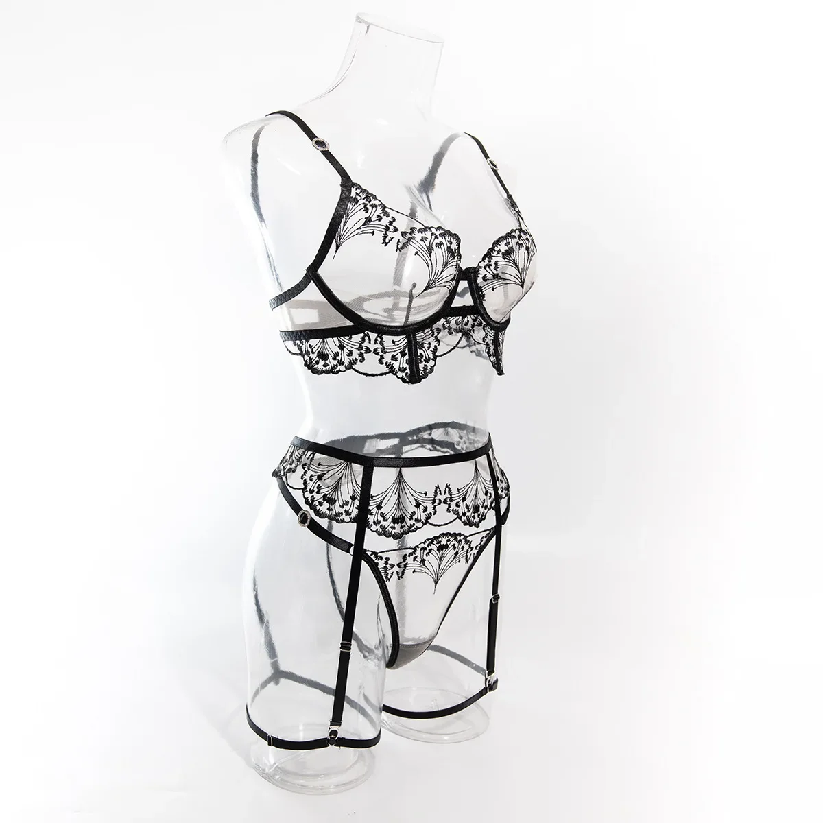 

Luxury Mesh Embroidered Lingerie Sets Fancy Lace Diamonds Bra And Panty Garter 4pcs Sensual Transparent Lingerie Outfits