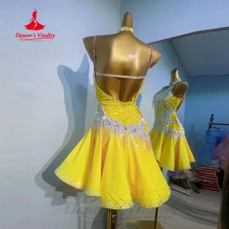 Abiti da spettacolo di danza latina abito personalizzato con nappe di diamanti di fascia alta per adulti e bambini Rumba Samba Competition Outfit