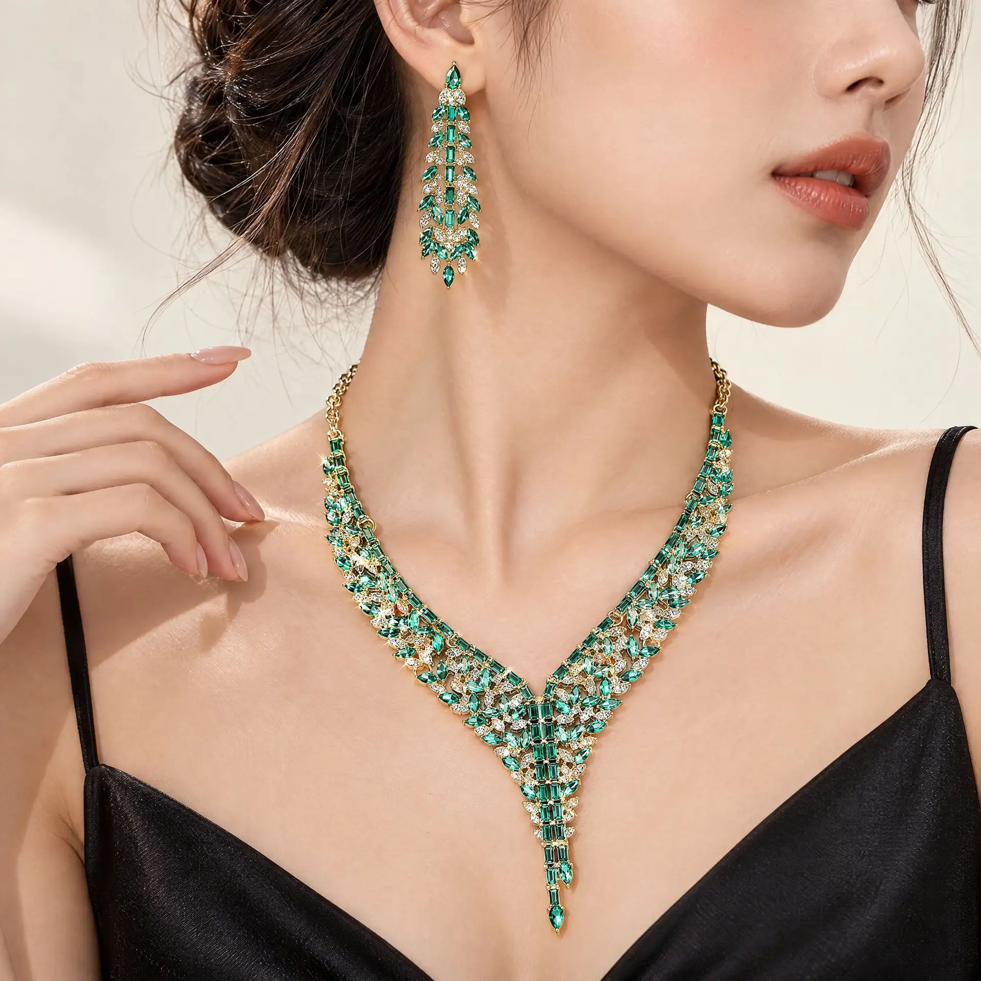 New Ornate Baguette Marquise Rhinestone V Drop Necklace Earrings Set for Women Bridal Chandelier Statement Gala Regal Party Gift