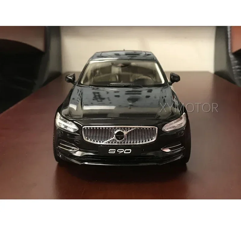 1:18 for Volvo S90 T5 Sports Diecast Model CAR Black/White kids Gift Collection Ornament Display Metal,Plastic,Rubber