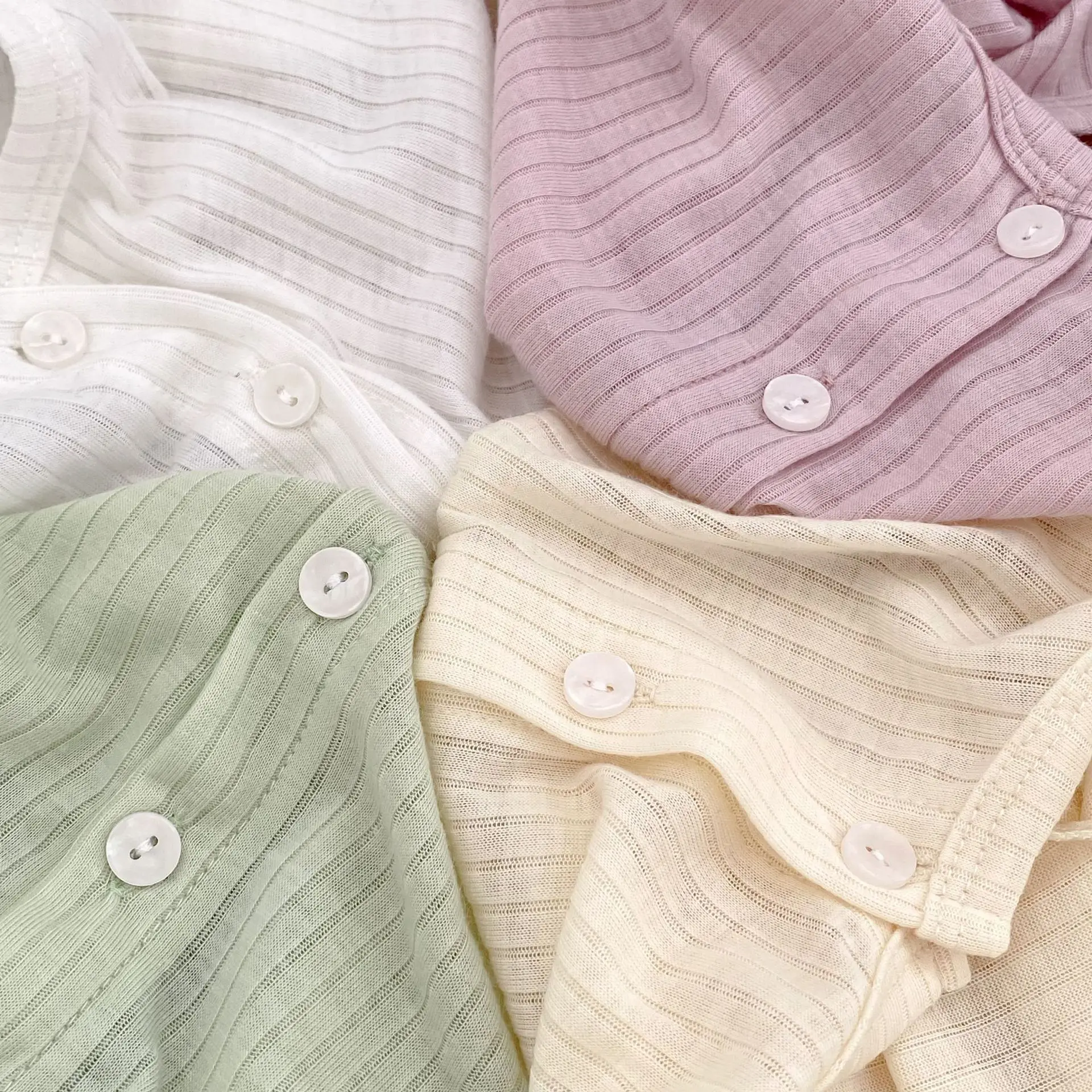 2025 صيف جديد طفل معطف طويل الأكمام الصلبة بسيطة الفتيات رقيقة واقية من الشمس سترة الأطفال تنفس لينة سترة الاطفال الملابس