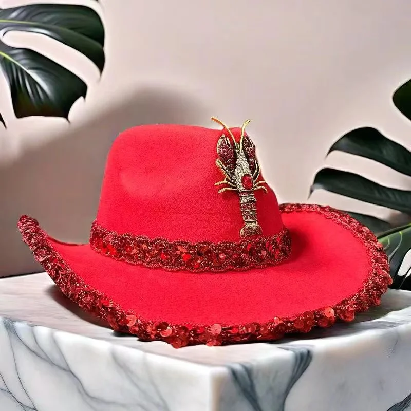 Czerwony filcowy kapelusz z brokatem HongLuan i kapelusze kowbojskie disco z dżetami dla kobiet, akcesoria do cosplay kowbojki i kapelusz kowbojski.