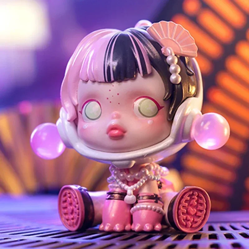 

Original Skullpanda City of Night Series Blind Box Guess Bag Mystery Box Toys Doll Cute Anime Figure Ornaments Gift Collection