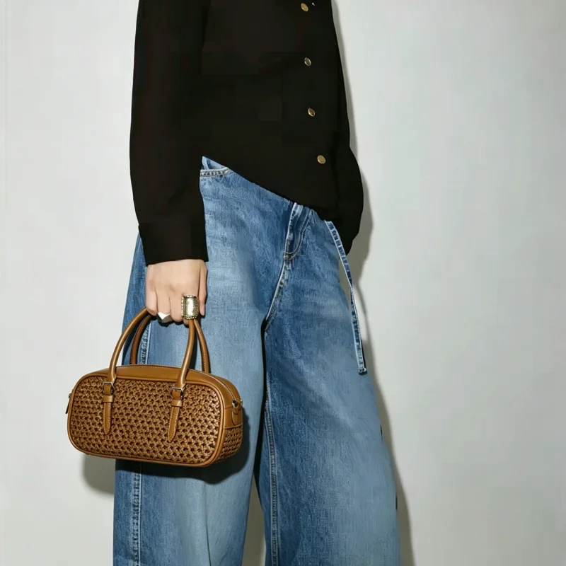 

Brand Luxury Hollow Hand-held Boston Bag Retro Solid Color Zipper Leather Crossbody Bag Elegant Lightweight Breathable Handbag