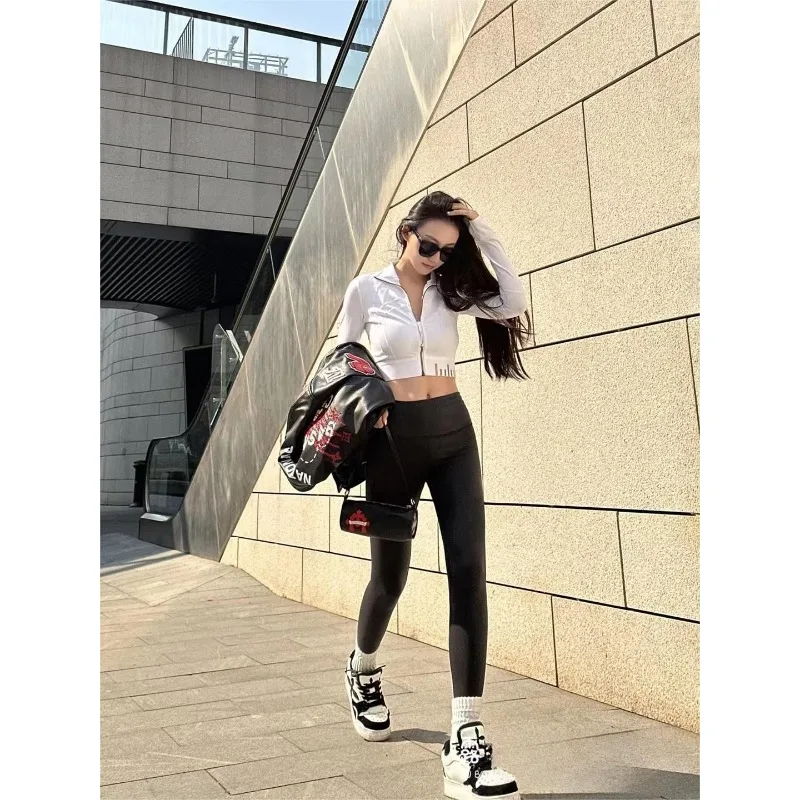 

Women's Cropped Zip Up Yoga Jacket Stand Collar Slim Fit Athletic Top