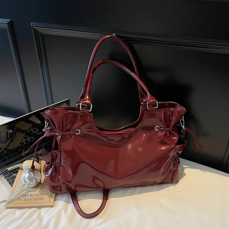 

Waxed Leather Work Tote 2025, Spacious Underarm Shoulder Bag for Office, Water-Resistant Crossbody Purse, Durable & Chic