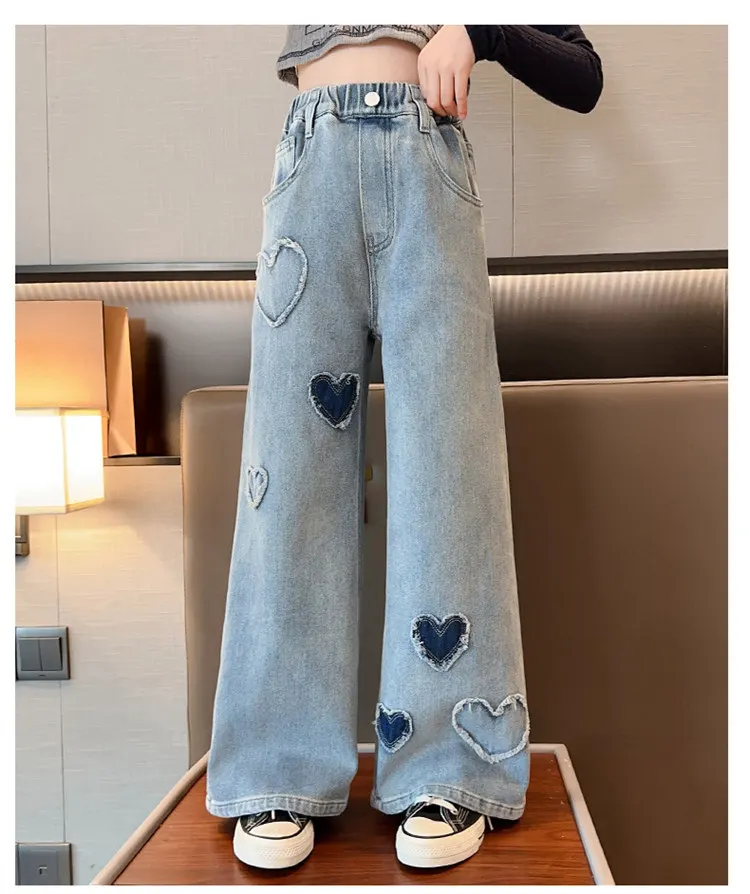 Weite Schulhosen für Mädchen mit Herz-Design, Lässige, Lockere 2025 Neue Frühlingsmode Lange Jeans, Kinderhosen im Koreanischen Stil – Detail 5