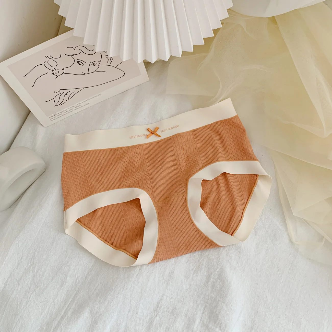 8pcs Autumn and winter new women's panties seamless modal thread nude silky high elastic girl underwear mid-waist girls ladies