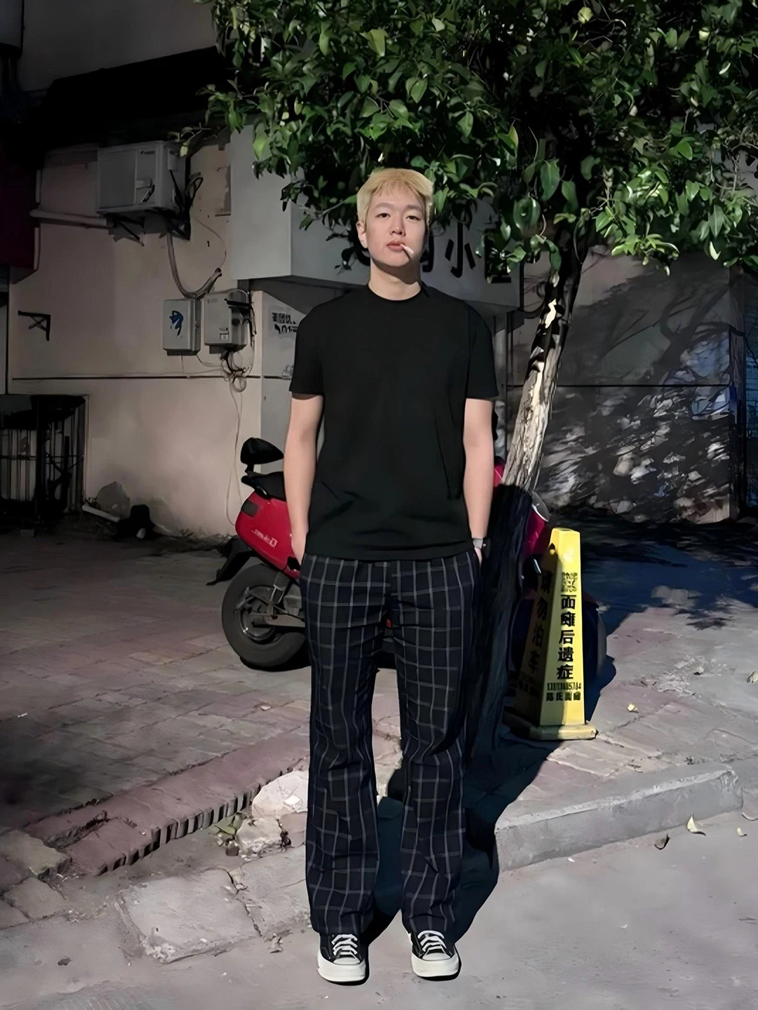 

Мужские летние тонкие повседневные брюки в американском винтажном стиле в клетку, прямые, зауженные, расклешенные, свободного кроя, молодежные, модные