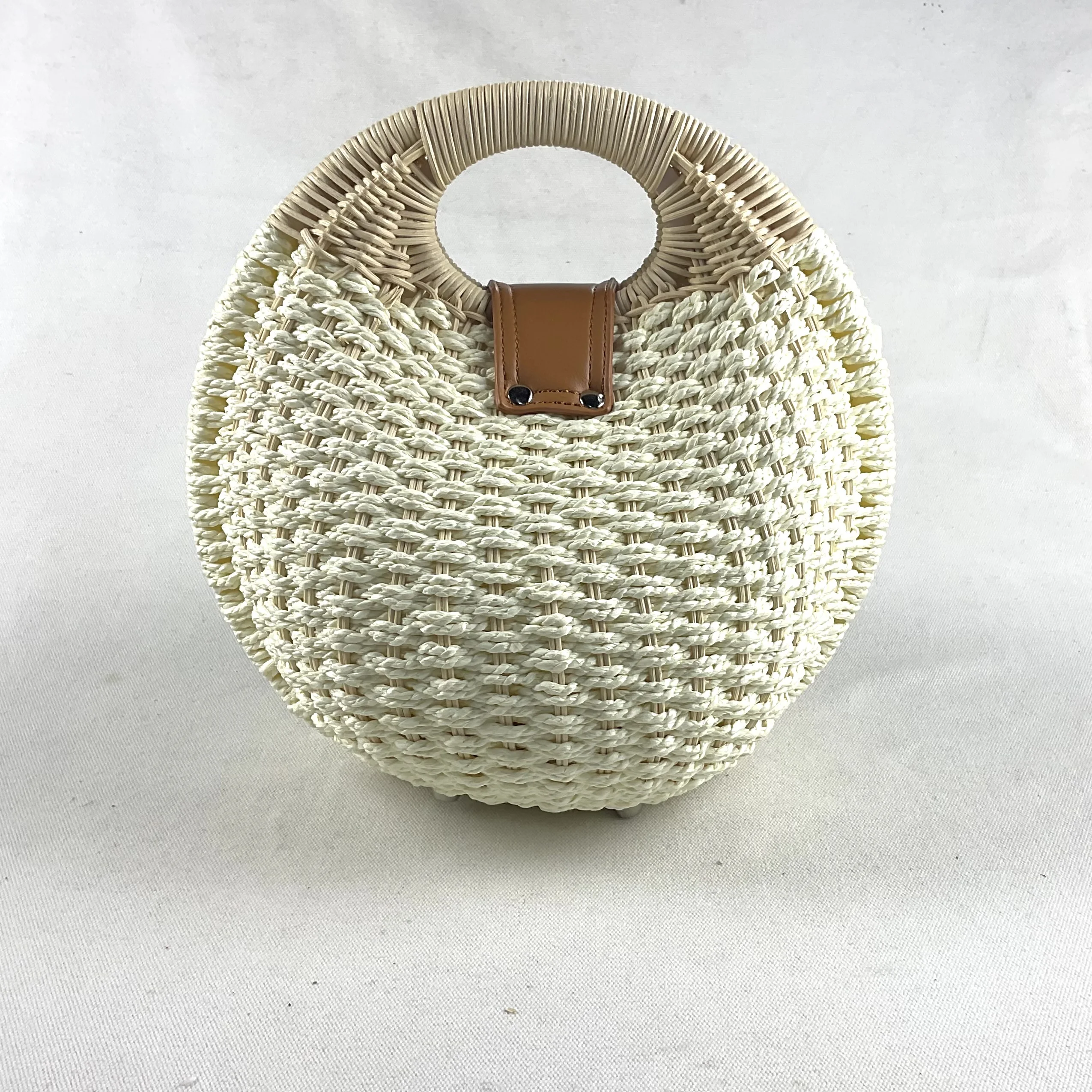 Women Chic Trendy Rattan Woven Tote Bag New Look Summer Beach Round Handbag Ladies Stylish Casual Vacation Shell Shape Staw Bags