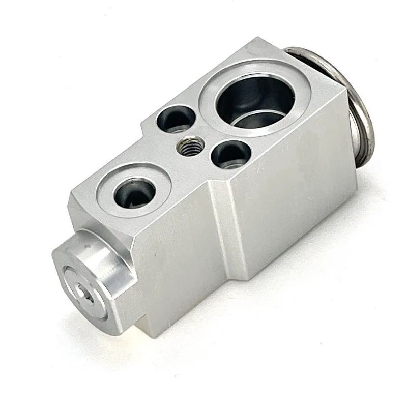 

64119361710 A/C AC Expansion Valve For BMW 740i 750i 540i 530i G30 G38 2016-2019 64119496915