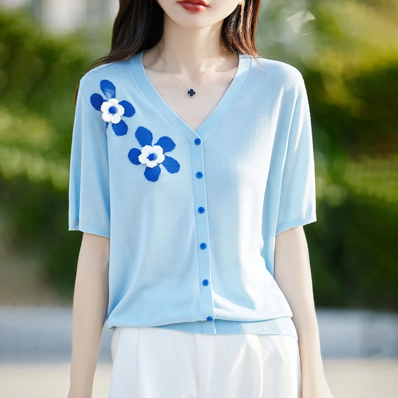 

Summer Lyocell V-neck Contrasting Embroidered Flowers Knitted Short-sleeved T-shirt Women's Tops Thin