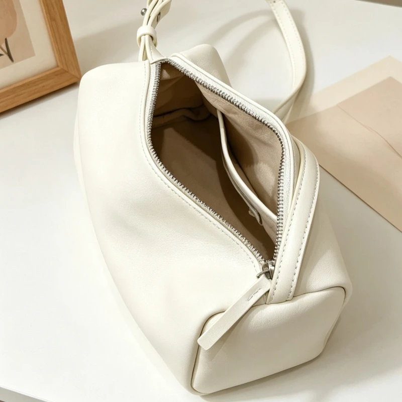 Minimalist Elegant Everyday Shoulder Bag for Women Genuine Leather Top Grain Leather Korean Style Luxury Handbag Portable
