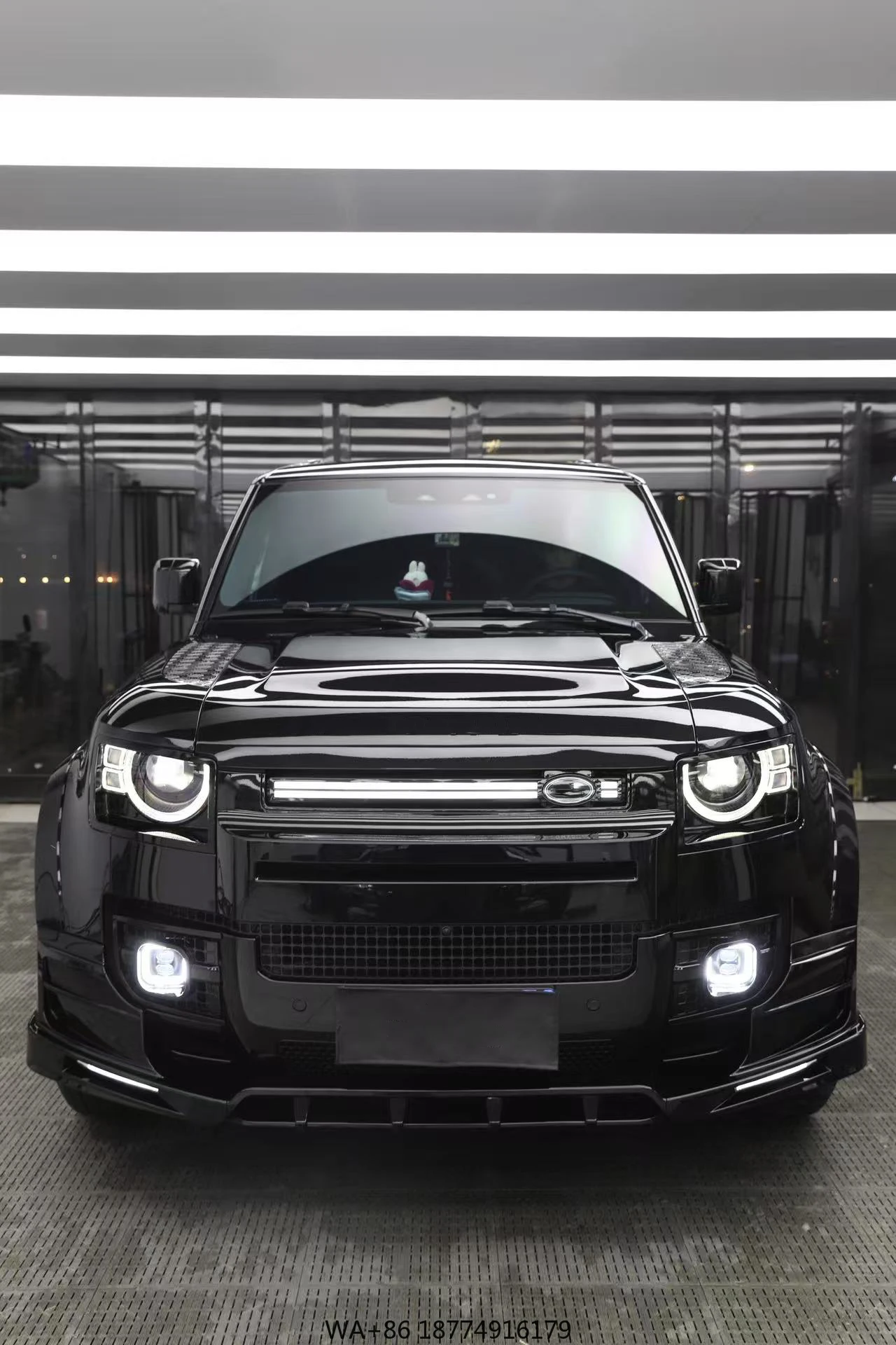 

Car Body Kit Bumper for Range Rover Defender 2020 007 Black Version,taillights,tire Cover,spoiler,tail Pipes