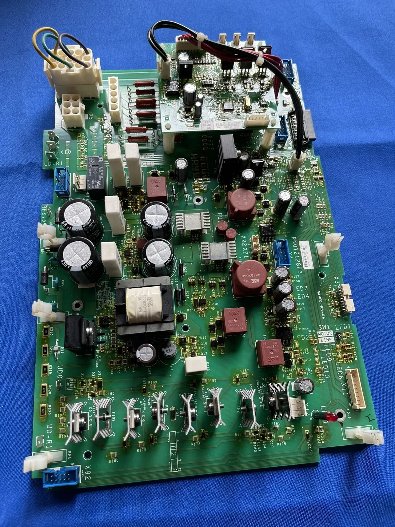 

Best Seller First Schneider Frequency Converter ATV61-ATV71 Series 160-200-220-315kw Power Board