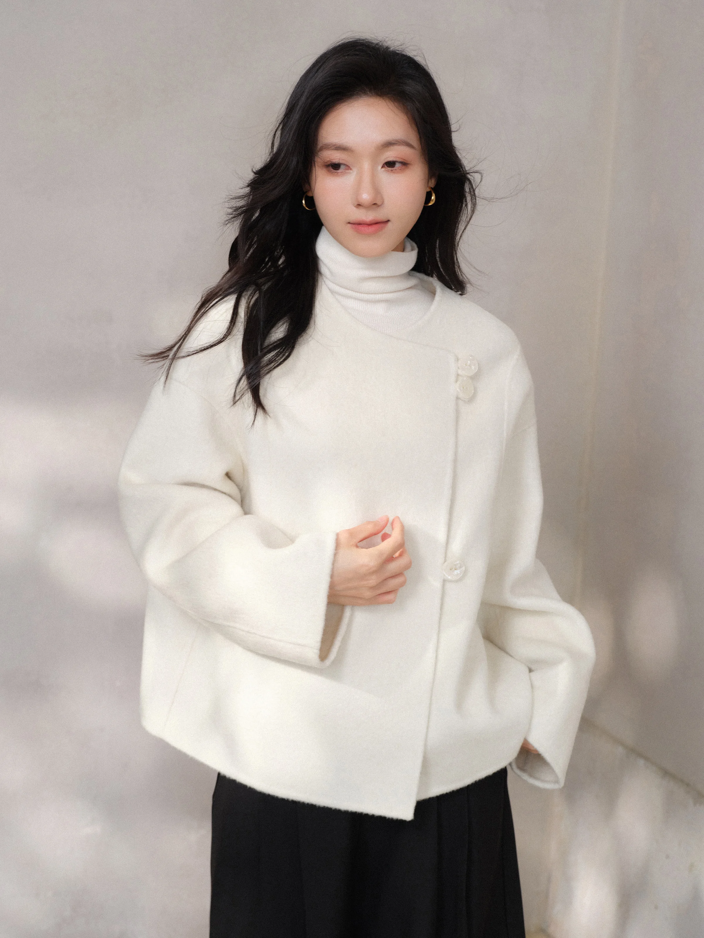 معطف قصير من الصوف الأنيق للنساء شتاء دافئ مزدوج الوجه سترة فضفاضة غير رسمية ملابس خارجية صوفية مستقيمة لمظهر أنيق وشبابي