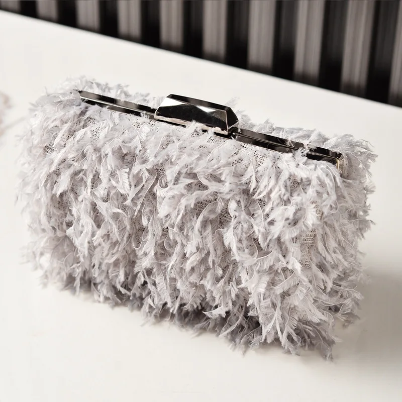 

2025 Autumn New Plush Tassel Evening Bags Pink White Black Gray Prom Party Small Clutch Purse For Women Chain Shoulder Bag bolsa