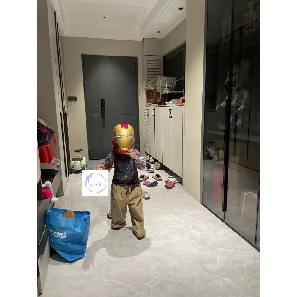 Iron Man Elektrische Kopfbedeckung Tragbare MK5 Jungen Maske Transformator Spielzeug LED Full Face Touch Sensor Geschenk ko