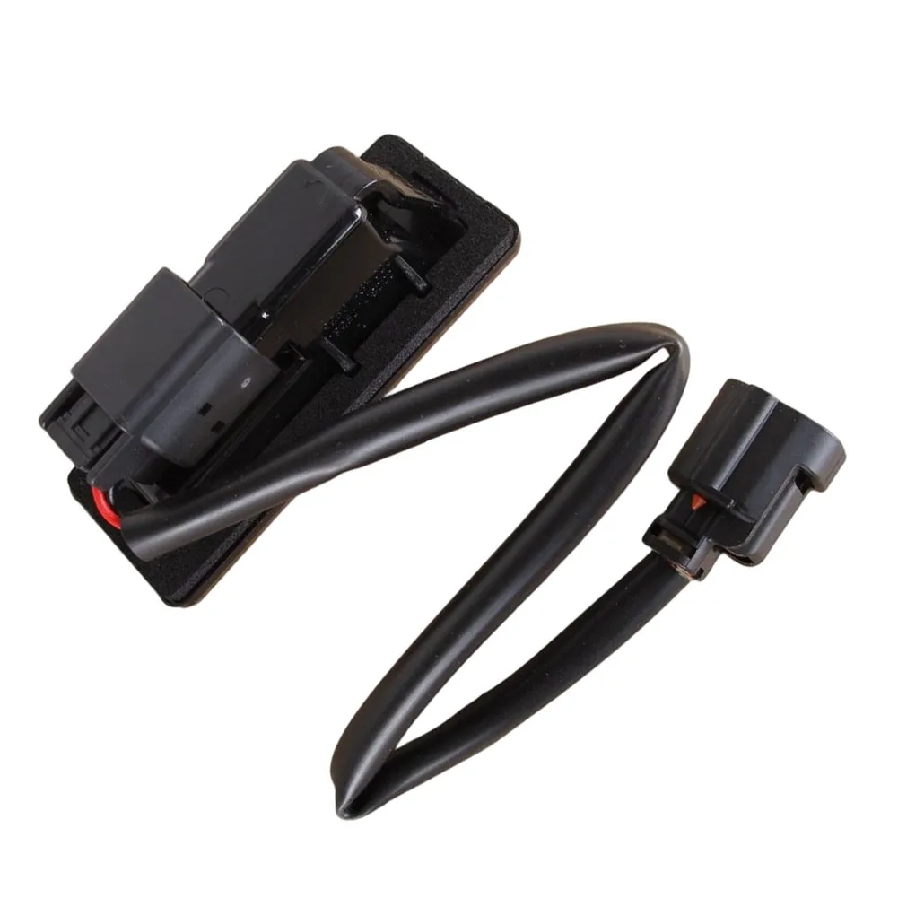REAR Bumper License Plate Lamp OEM Part Number 92500P6000 For Hyundai Santa Fe 2024-2026 Replacement Car Accessories