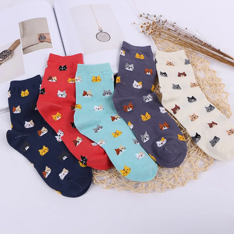 5 Pairs Women Cat Print Mid Tube Socks Fashionable Multi-Color Cartoon Patterns That Soft Comfortable Breathable Casual Socks image 3