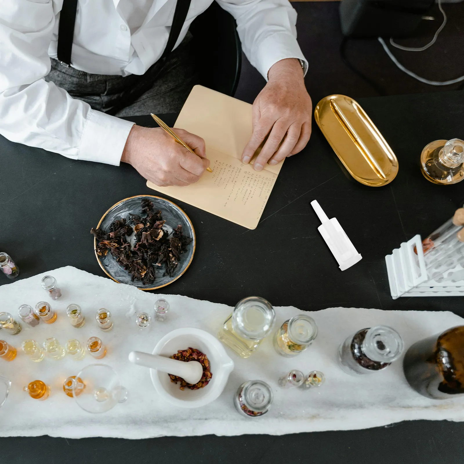 

6Pcs One-Way Air Locks Three-Piece Valve Set for DIY Wine Beer Making Fermenter Lid Kit Plastic Airlock Home Brew Accessory