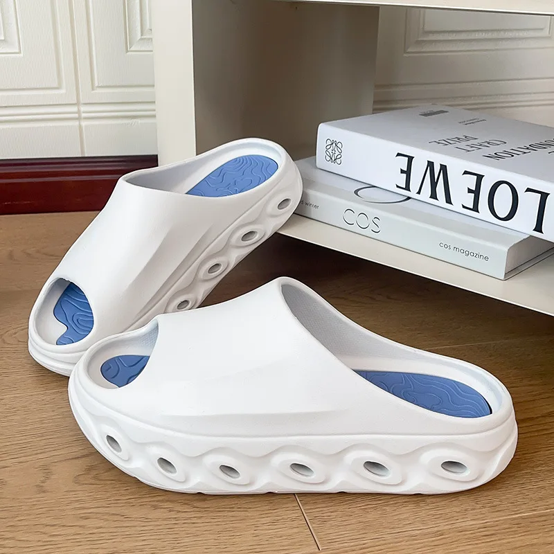 

Новые мужские домашние тапочки 2026 года: уличные, для дома, с толстой подошвой, в повседневном стиле, пляжные шлепанцы из мягкого ЭВА для мужчин