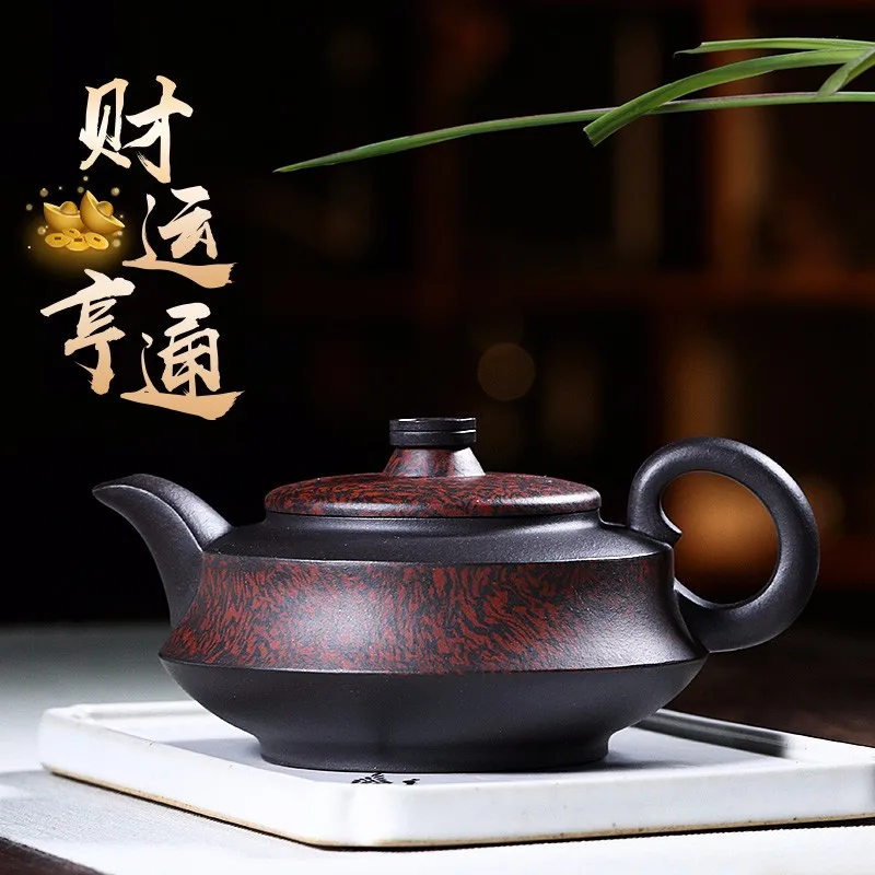 

Zanghutianxia Yixing Crude Ore Old Purple Clay Purple Clay Pot Household Pure Handmade Twisted Clay Teapot Large Capacity Single