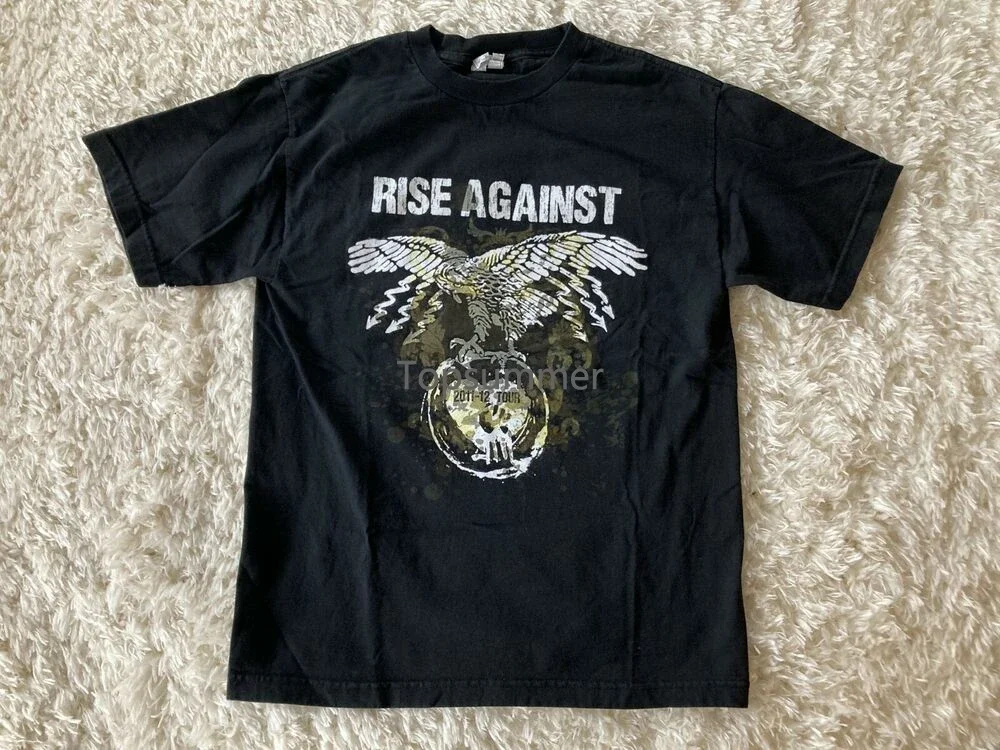 

Двусторонняя майка среднего размера с надписью Rise with Tour Shirt 2011 2012 Endgame