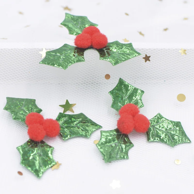 30Pcs Glitter Green Holly Leaf and 3D Red Berry Appliques Patches for Christmas Decor, Table Ornament, Stickers Accessories