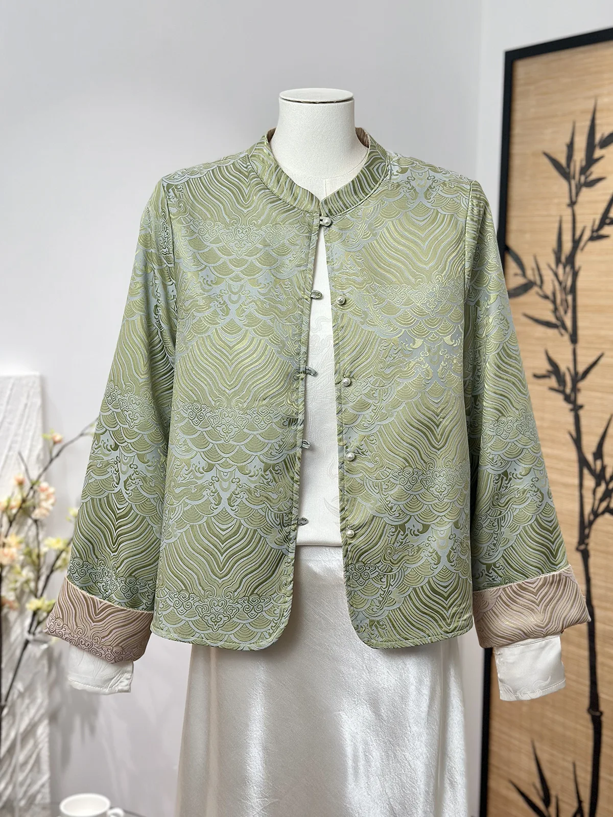 nouvelle-veste-chinoise-double-face-pour-femme-tendance-nationale-printemps-automne-nouvelle-collection-petite-veste-sensation-haut-de-gamme-amelioree