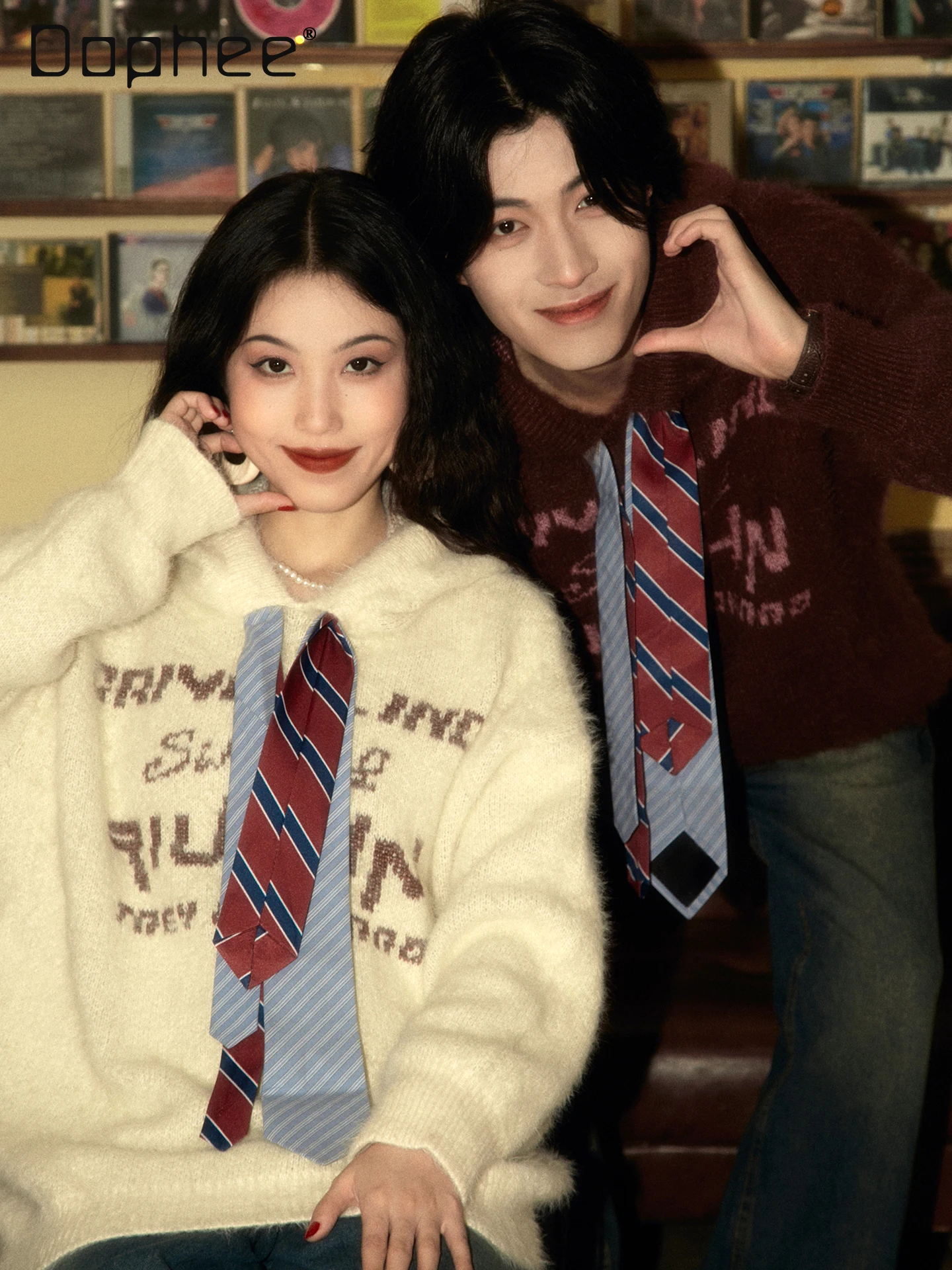 

Autumn Winter New Retro Men's Letter Embroidery Tie Design Apricot Hooded Sweater Couple Loose Casual Coffee Knitted Sweater