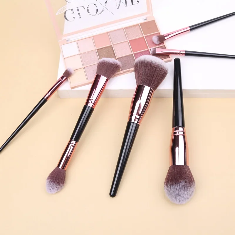 Set di pennelli per trucco Viso Occhi Pennello per trucco Ciglia Fard Labbra Pennello Eyeliner Fondotinta Ombretto Sopracciglio Evidenzia polvere