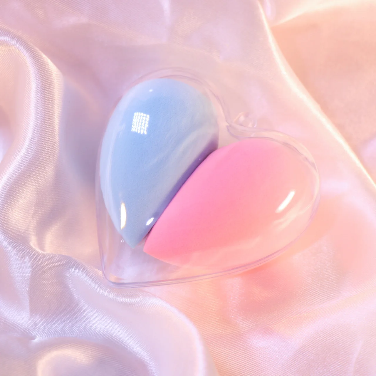 Cute Love-Juego de 2 paquetes, huevo de maquillaje sin polvo, forma Irregular, esponja súper suave portátil, producto de huevo de maquillaje respetuoso con la piel