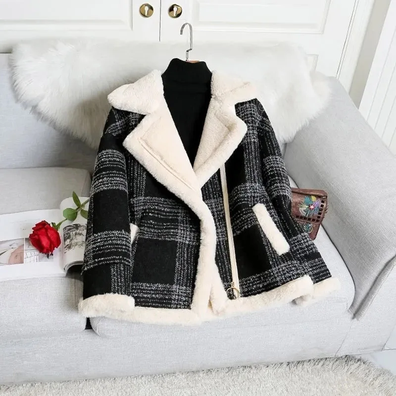 

Korean Ladies Lattice Woolen Overcoat Spring Autumn Female Short Add Velvet Wool Top 2024 Women New Loose Fit Xiaoxiangfeng Coat