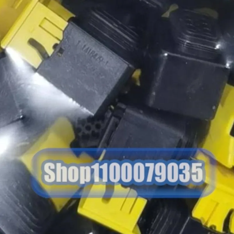 

10pcs/lot 1-1418479-1 6189-0134 880811-2 929974-7 AT04-4P-PM11 1011-345-0305 1-178136-2