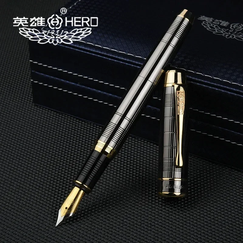 New Hero 953 Metal Fountain Pen Brushed Gray Grids / Black Iraurita Fine 0.5mm Golden Clip Business Office Student Writing Ink P