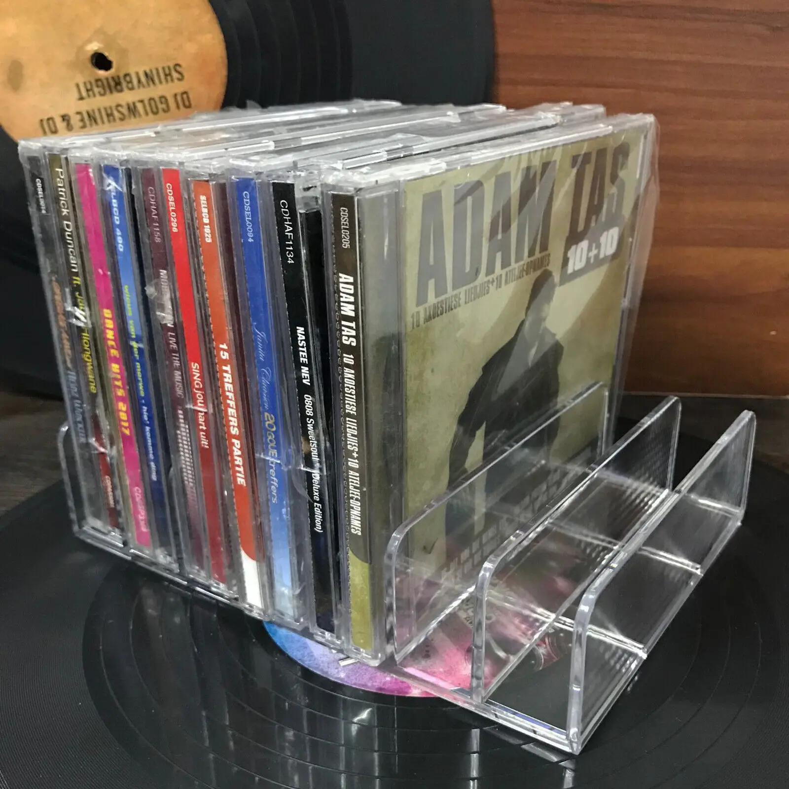 CD Display: 최고의 CD 및 DVD 보관 스탠드 추천 및 평가