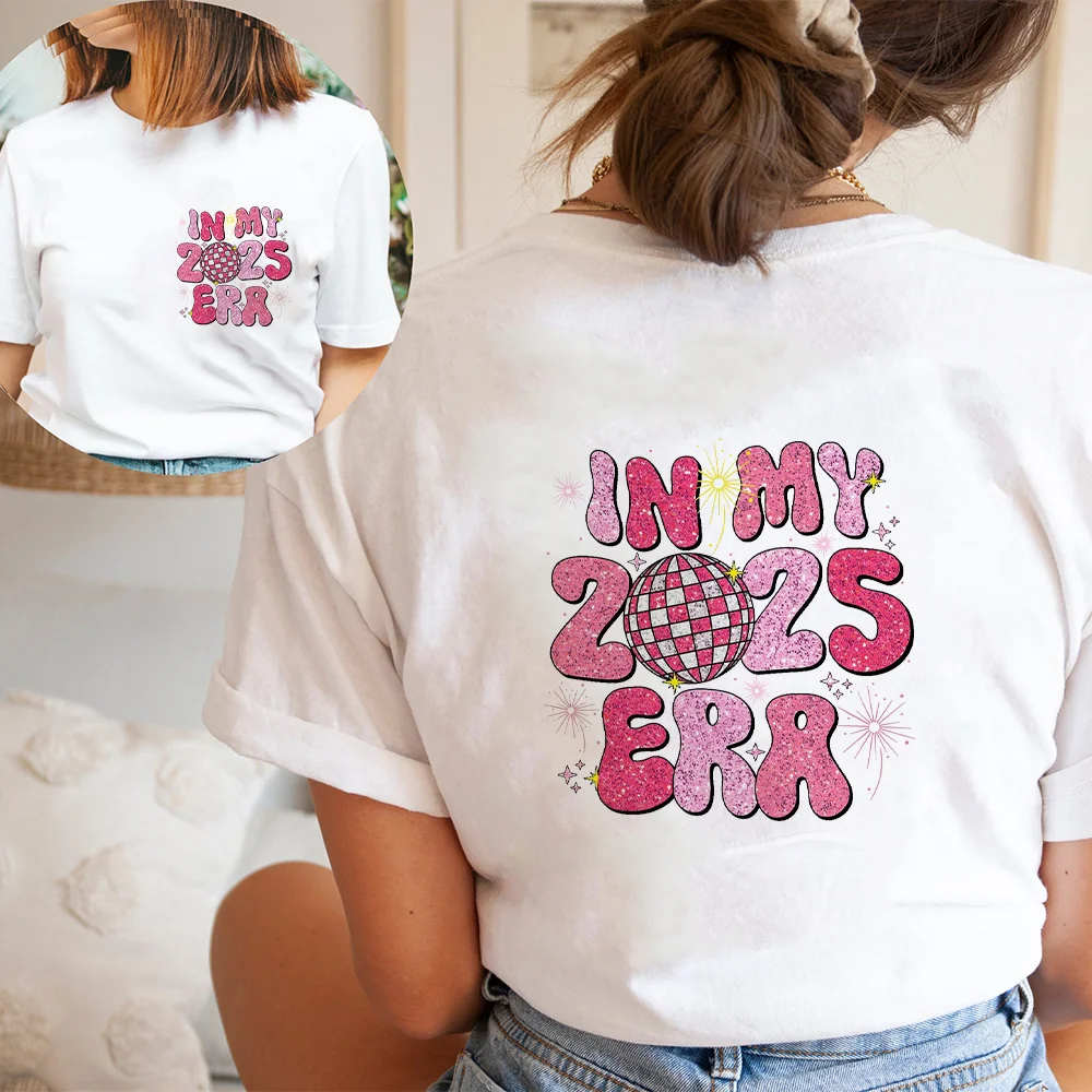 في عصر 2025 طباعة المرأة تي شيرت يوم رأس السنة عادية قصيرة الأكمام المرأة تي شيرت الصيف عادية الجولة الرقبة فتاة الملابس