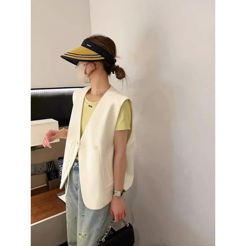 

Women's White V-Neck Waistcoat Oversized Sleeveless Casual Blazer Vest