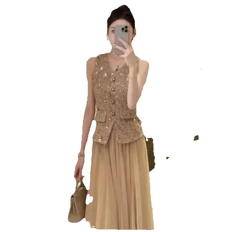 Set da due pezzi da donna francese nuova estate moda gilet sottile senza maniche con paillettes + gonna longuette a trapezio in rete piccolo abito profumato
