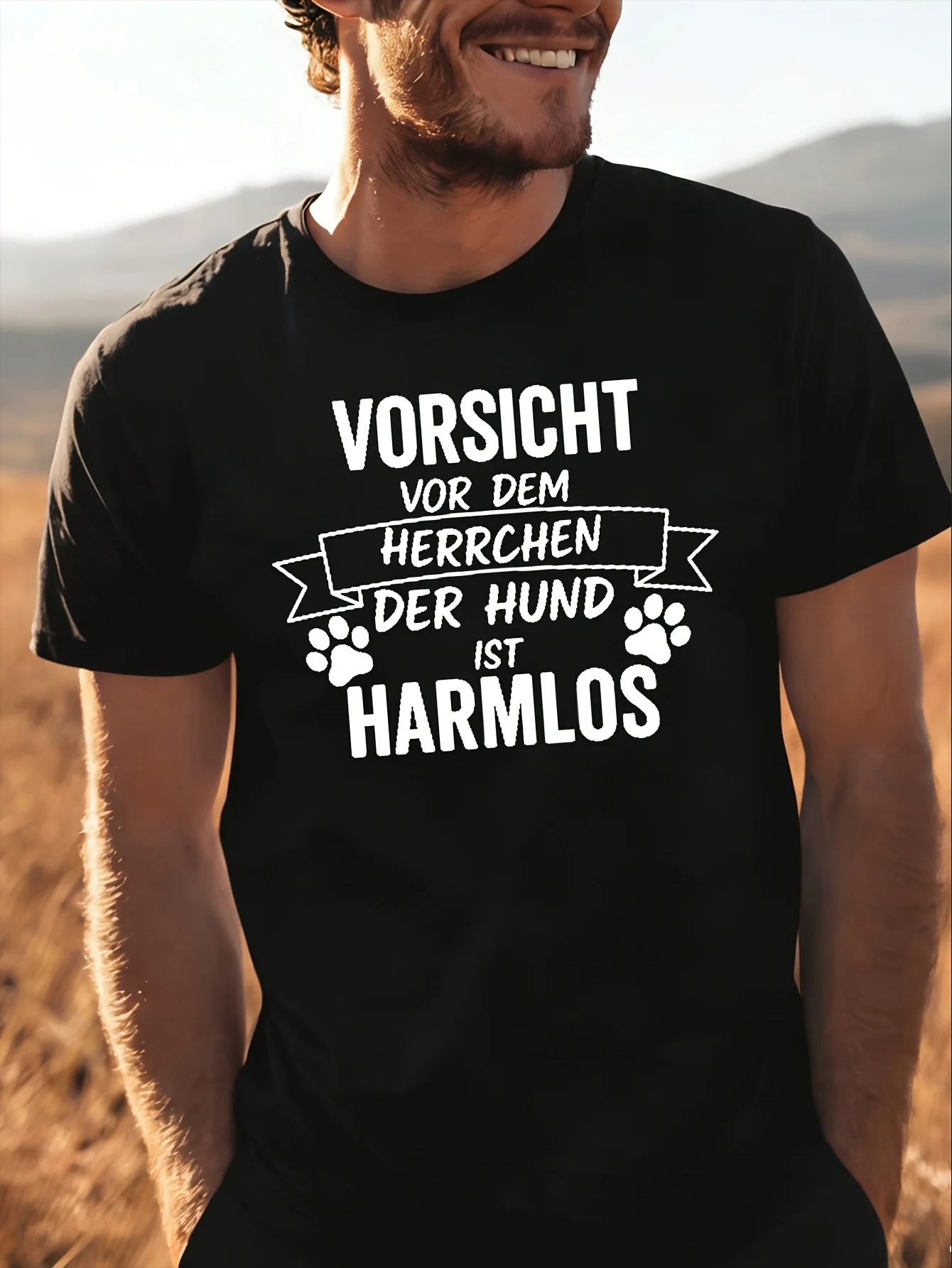 Cuidado con el dueño, el perro no es peligroso, diseño con huellas de patas para hombres y mujeres, camiseta unisex divertida para todas las estaciones
