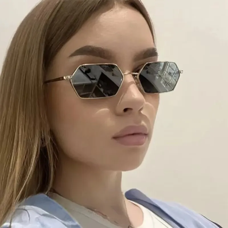 Schutzbrille Mode Einfache Polygon Sonnenbrille Metall Kleine Rahmen Bunte Spiegel Sonnenbrille Weibliche Casual Quadratische Brillen
